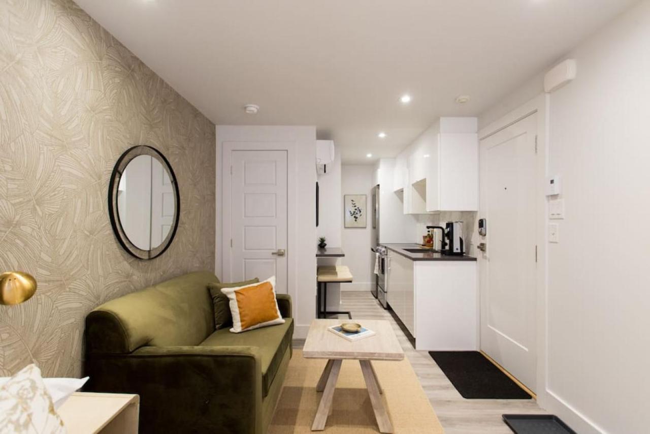 Palms Little Italy Studio With Full Bathroom By Denstays Montréal Eksteriør billede